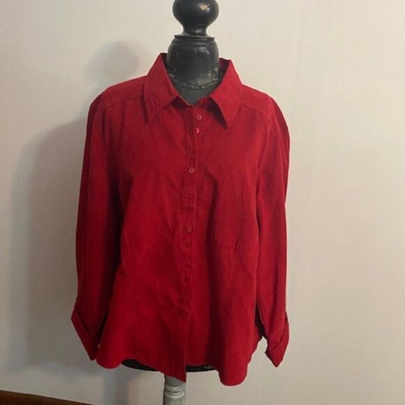 Carolina Colours Plus Red  button-down 1 pocket, size 22/24 - Picture 1 of 3